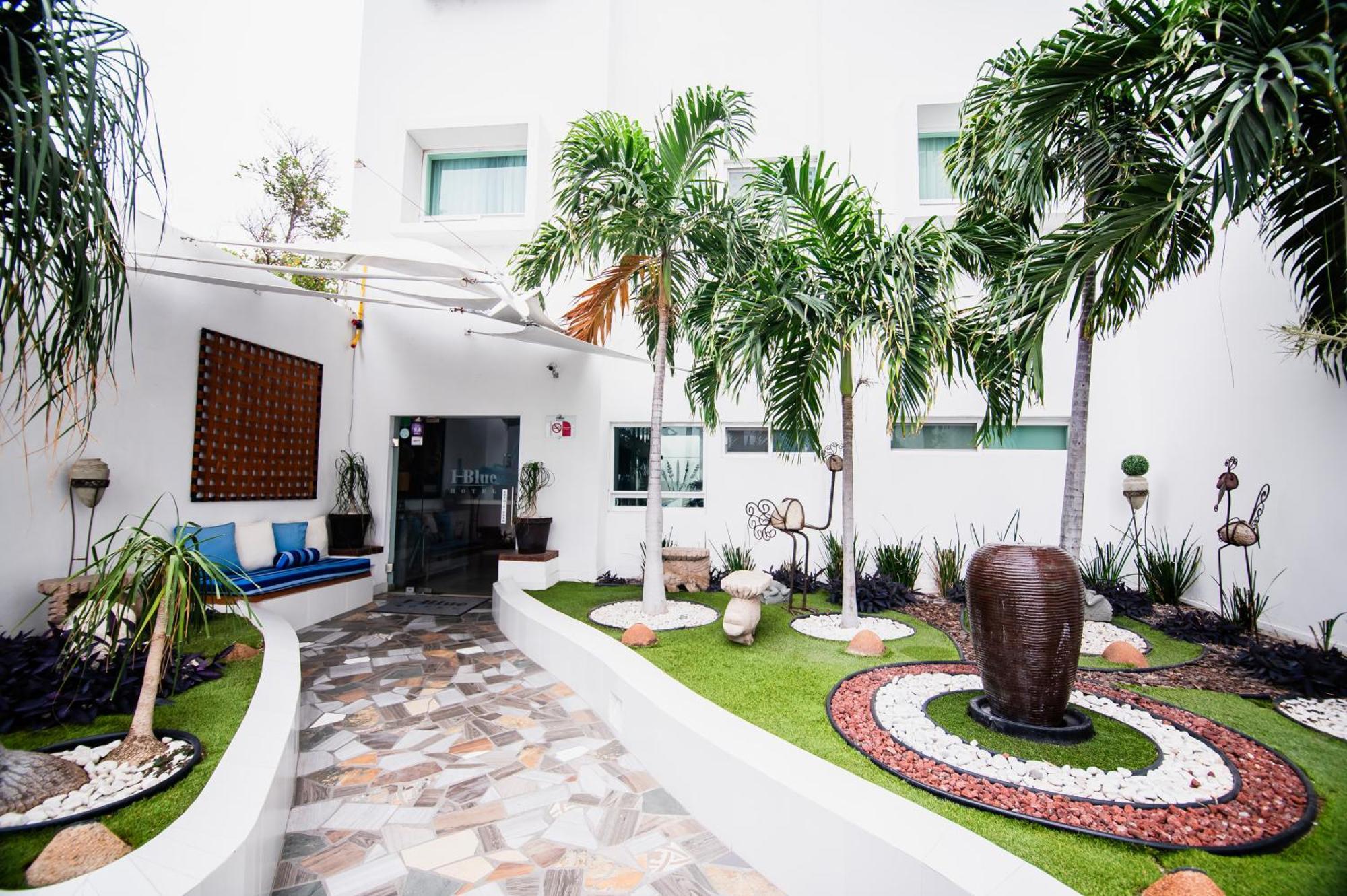 Hotel Hblue La Paz Bagian luar foto