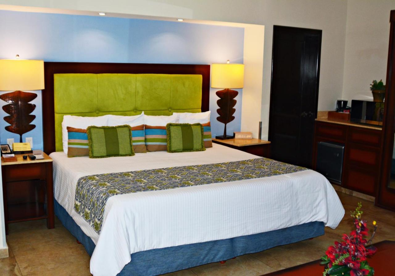 Hotel Hblue La Paz Bagian luar foto